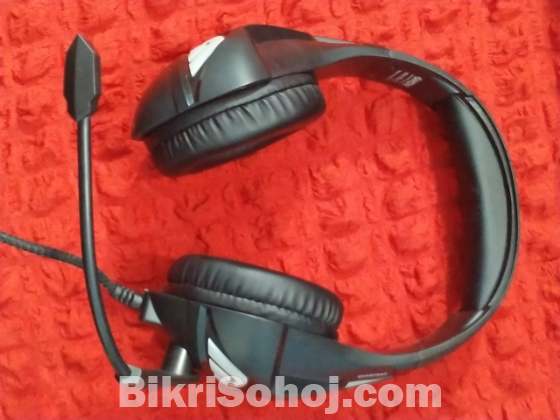 MOWI R2 Gaming RGB Headset